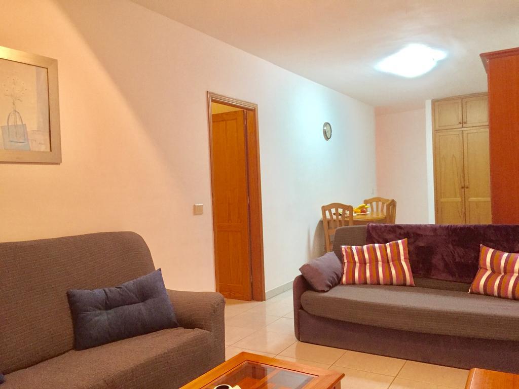 Apartamentos Los Llanos De Aridane Luaran gambar