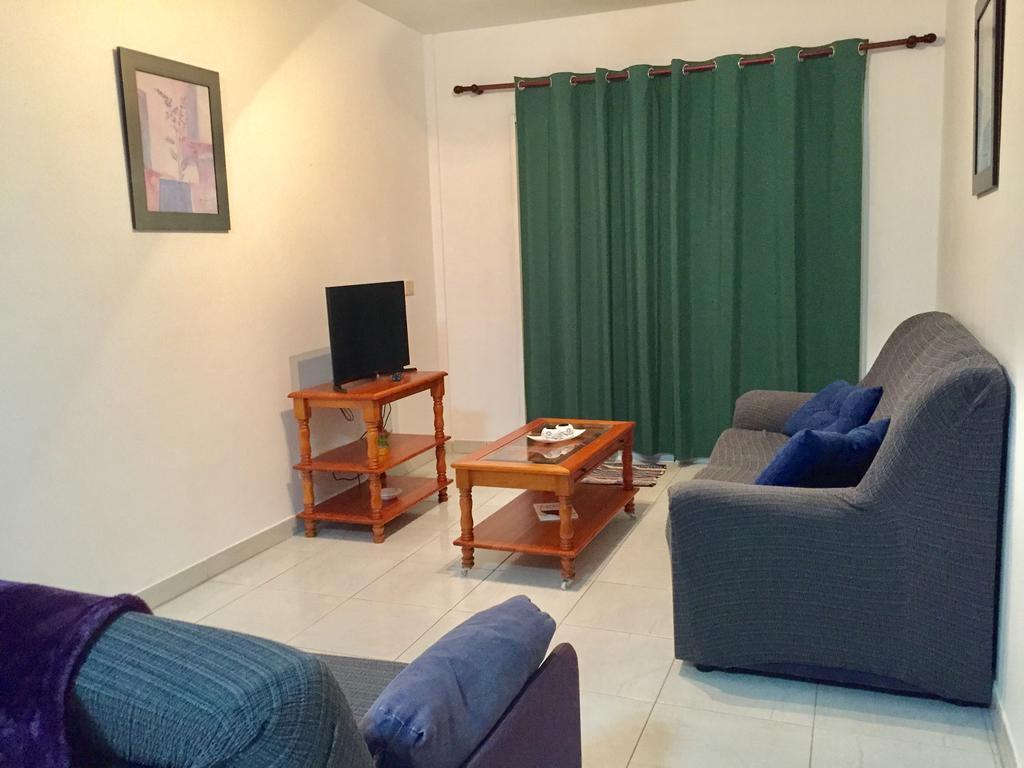 Apartamentos Los Llanos De Aridane Luaran gambar
